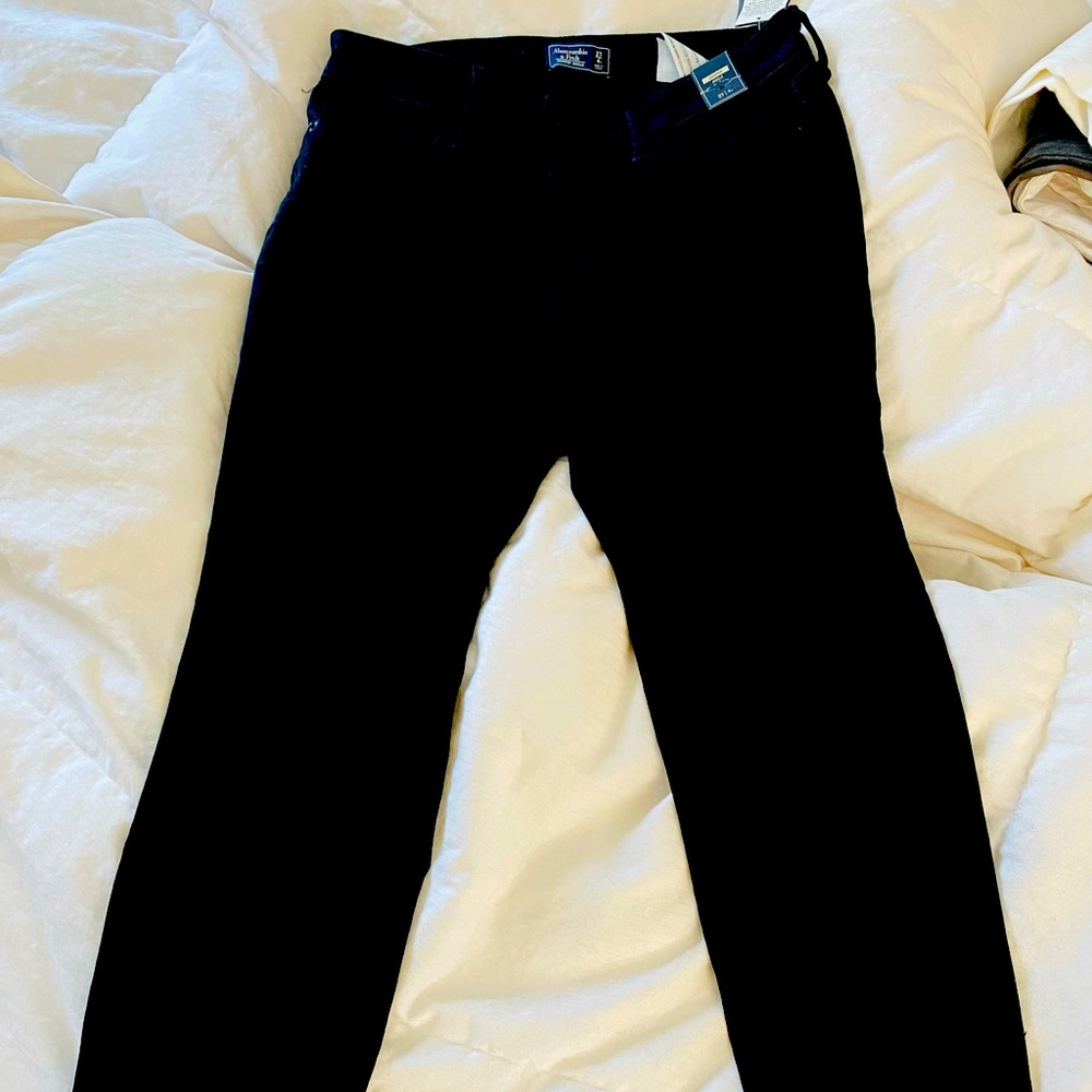 Abercrombie &Fitch black Harper Ankle jeans size 27 short NWT